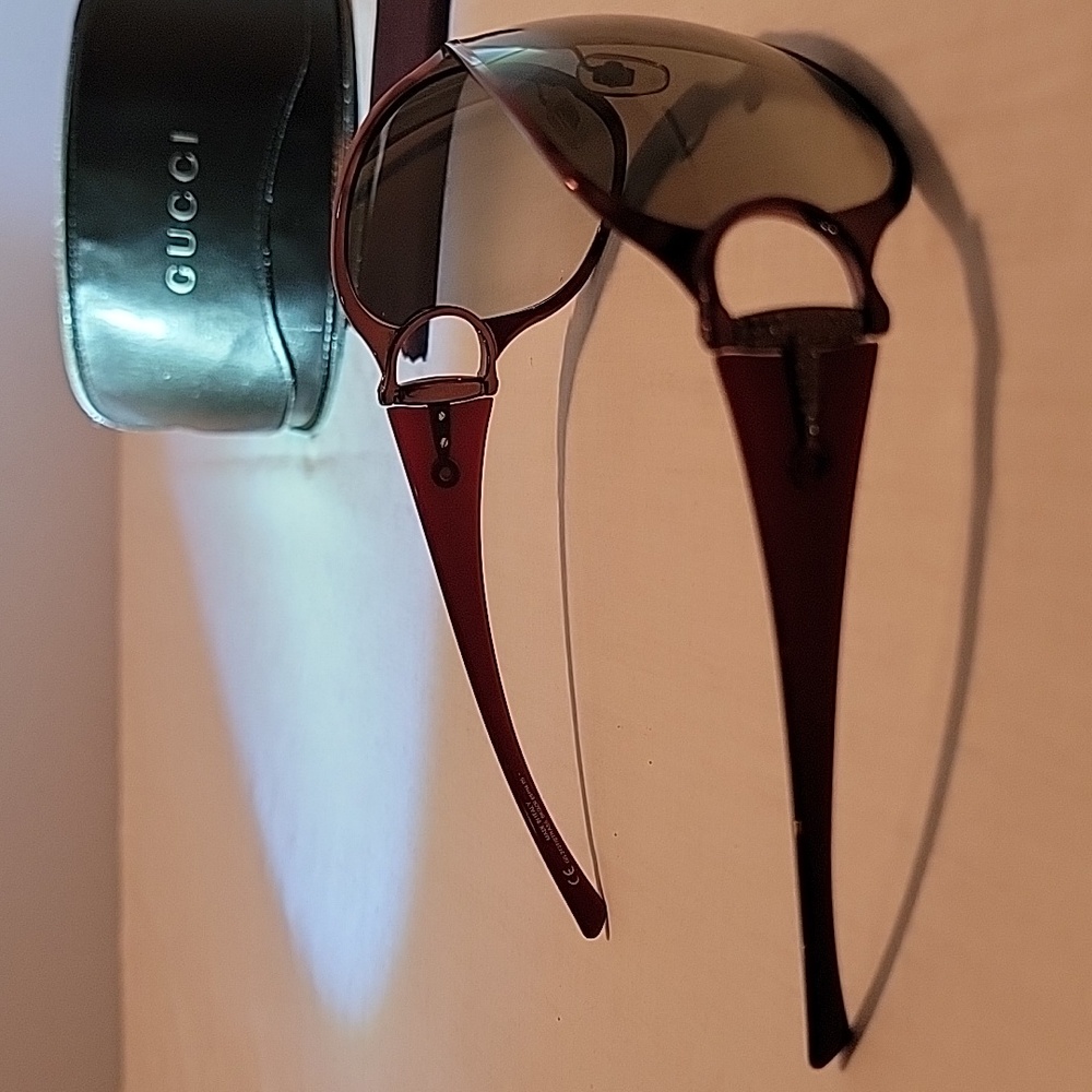 Vintage Gucci Sunglasses - Picture 7 of 16